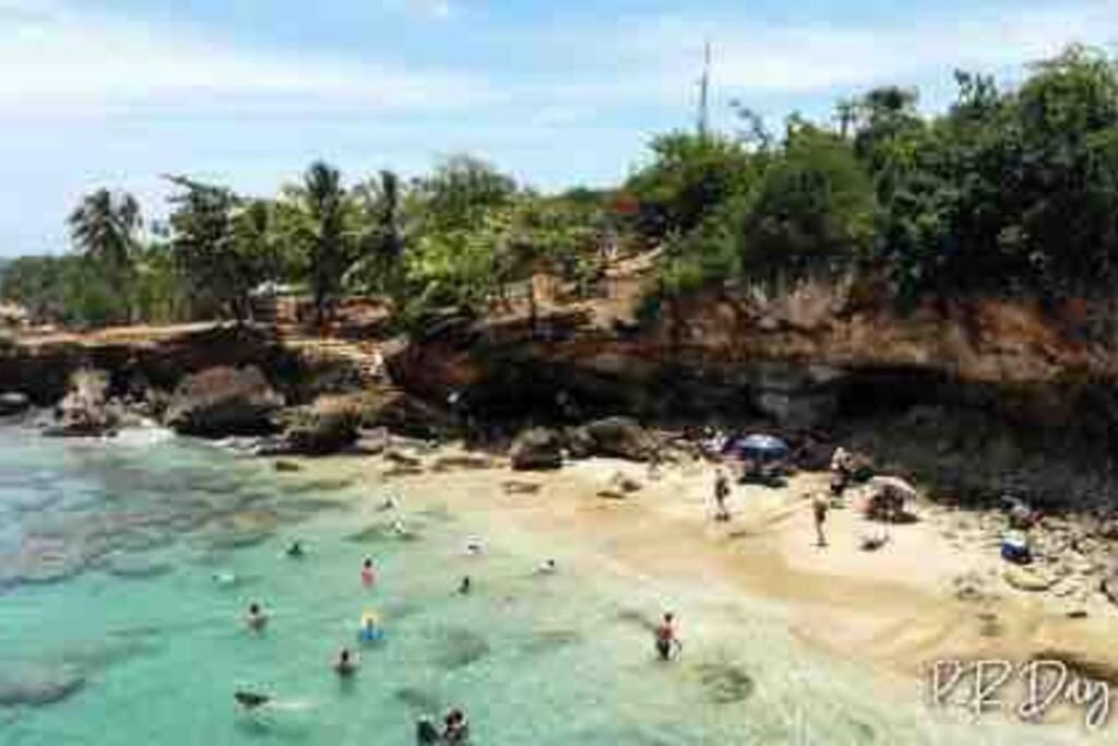 Caribbean Sunshine Villa Aguadilla Exterior photo