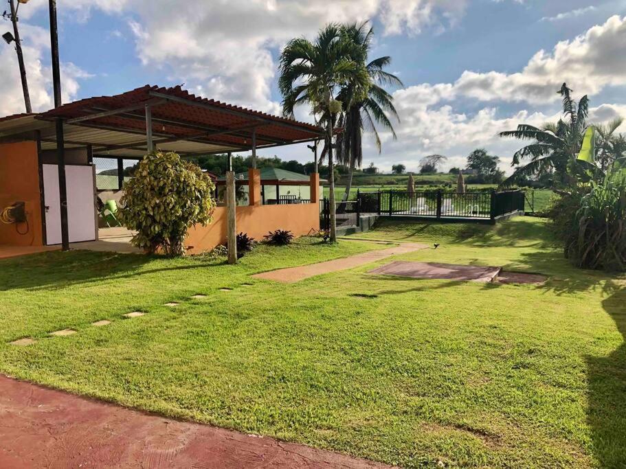 Caribbean Sunshine Villa Aguadilla Exterior photo